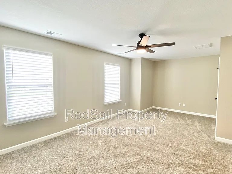 2000 Laycock Ln #102 — Photo 3