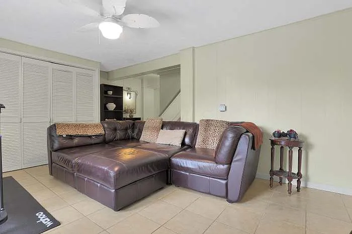 2842 Kingsrowe Ct #2842 — Photo 3