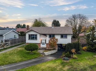 27177 33a Ave, Langley, BC V4W3H5