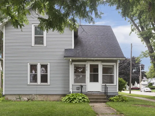 218 York STREET, Beaver Dam, WI 53916