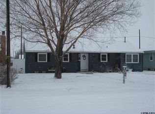 800 S 14th St, Worland, WY 82401