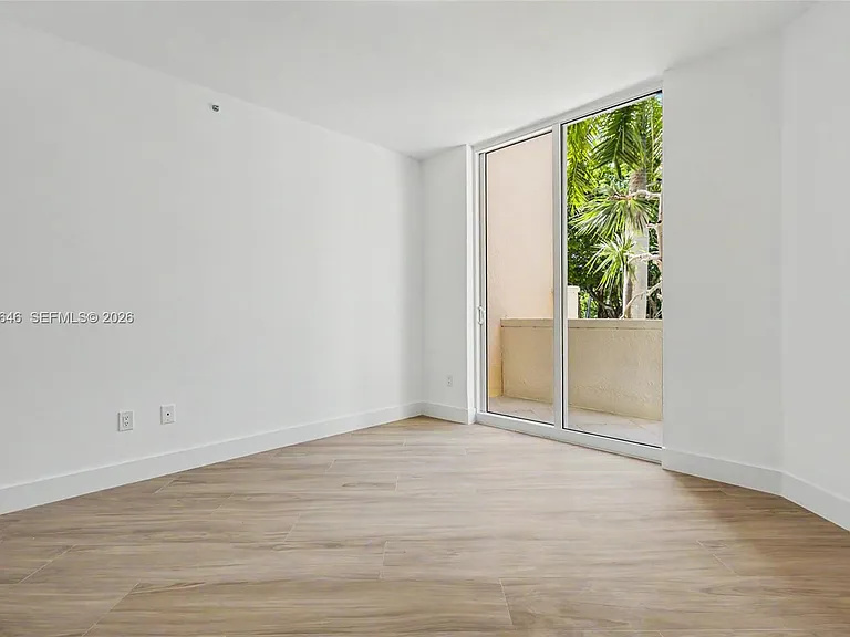 731 Crandon Blvd #208 — Photo 30