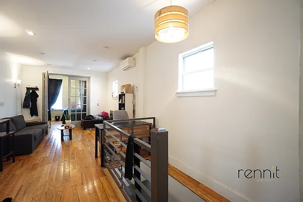 Rented by Rennit Inc. | media 46