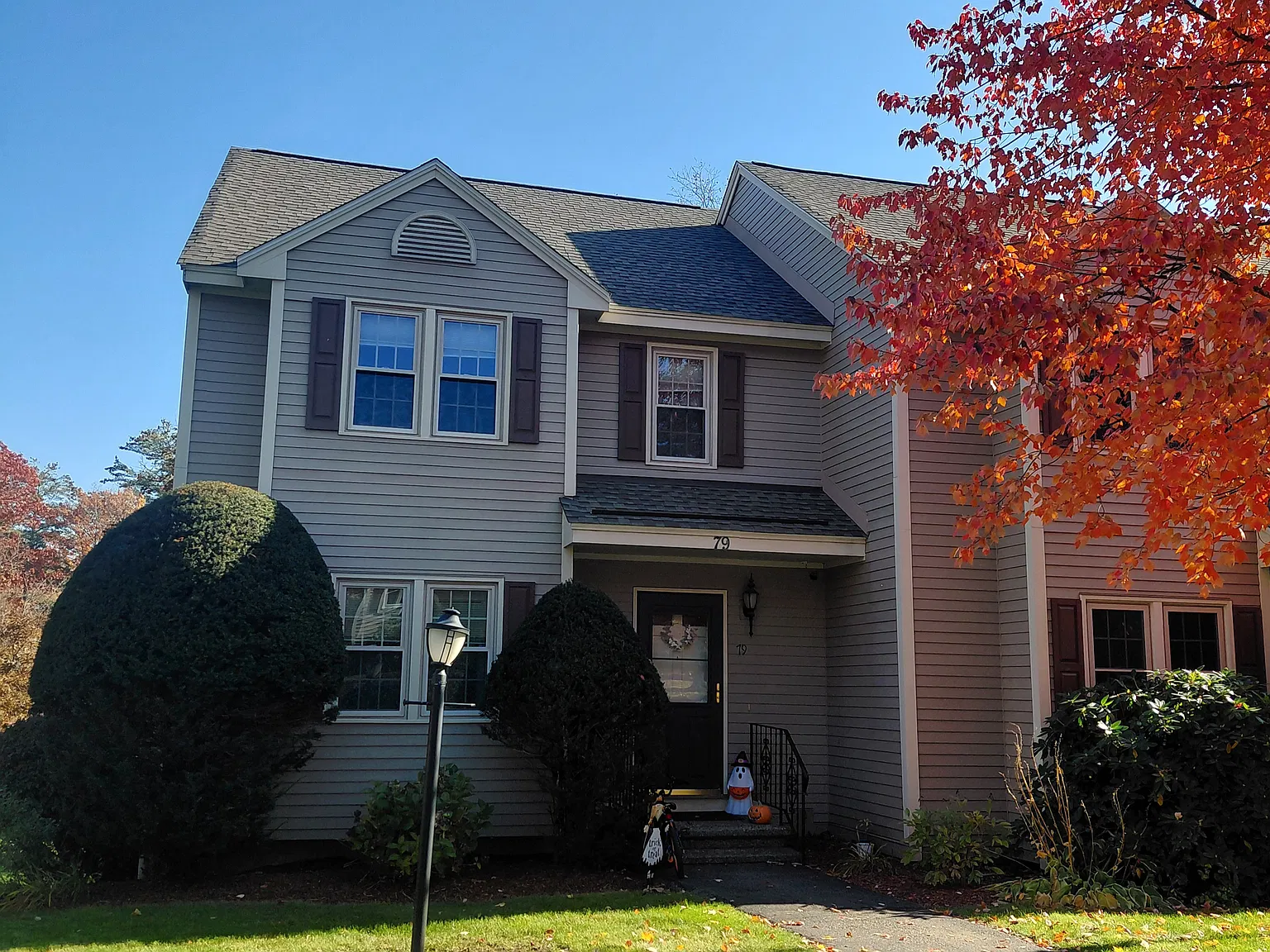 3 bed, 1920 sqft, $2,750 — Photo 1