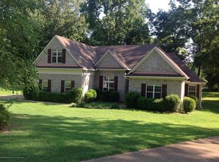 3794 Forrest Park Cv, Horn Lake, MS 38637