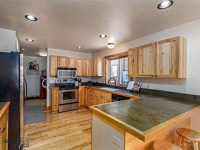 3rd image of 3178 Catkin Ln APT A