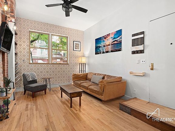 4th image of 487 6th Ave APT 1R