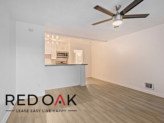 5th image of 6555 3/4 La Mirada Ave #2