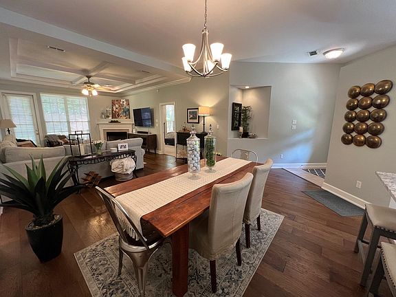 3rd image of 9154 McDougal Ct