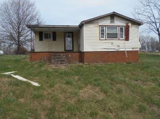 1289 Mapleton Dr, Callands, VA 24530