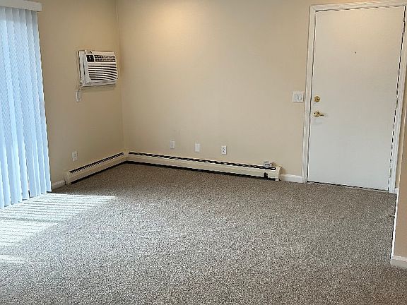 3rd image of 10000-10010 S Westnedge Ave #16926138