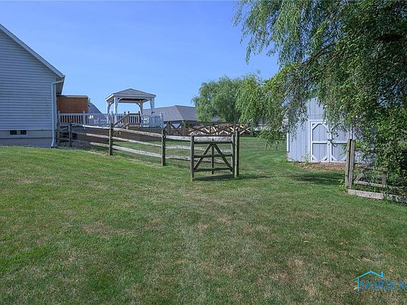 3rd image of 1332 Creek Bend Ct