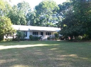 5689 Cave Springs Rd, Douglasville, GA 30134