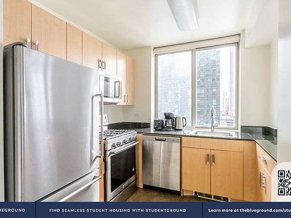 5th image of 561 10th Ave APT 21D