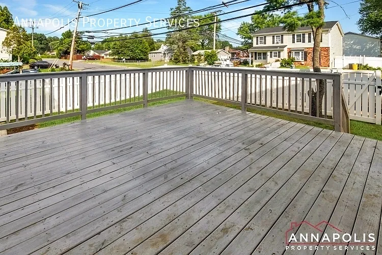 100 Conley Dr — Photo 23