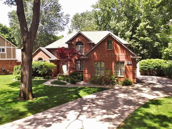 3rd image of 55150 Hagen Dr