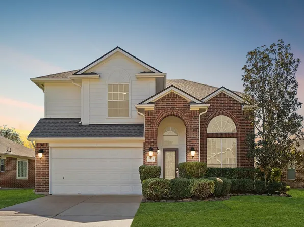 17515 Heath Grove Ln, Richmond, TX 77407