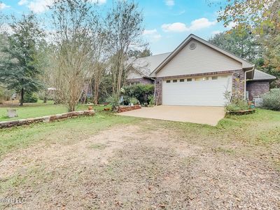 2278 E McHenry Rd, Perkinston, MS, 39573