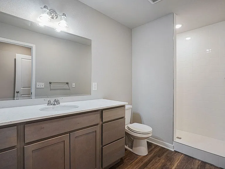834 Winchester St — Photo 21