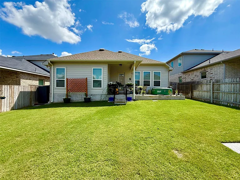 6804 Covina Ln — Photo 22