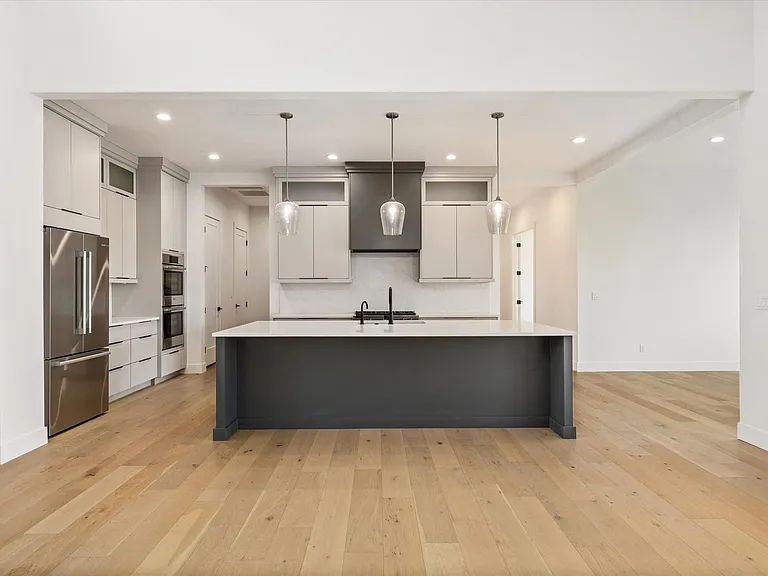 7786 W Diamond Lake Dr — Photo 9
