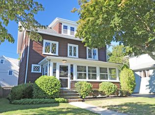 36 Richwood St, West Roxbury, MA 02132