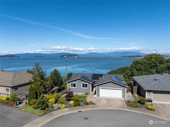 206 Mansfield Court, Anacortes, WA 98221