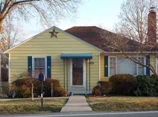 6105 E Pea Ridge Rd, Huntington, WV 25705