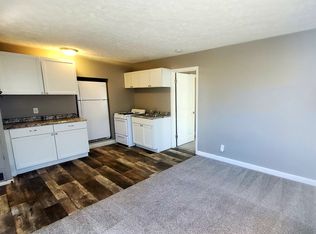 433 W Saunders Ave APT 6, Lincoln, NE 68521