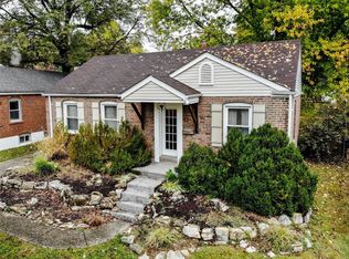 7041 Holly Hills Ave, Saint Louis, MO 63123