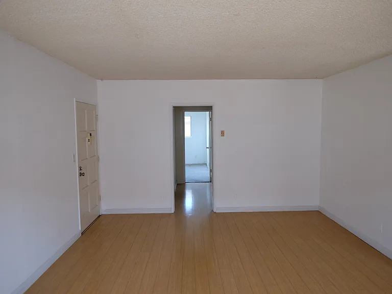 Tilden Apartments — Photo 23