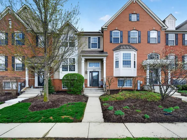 403 Town Center Blvd, Gilberts, IL 60136