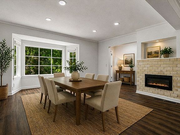 5th image of 4443 Ritch Haven Rd
