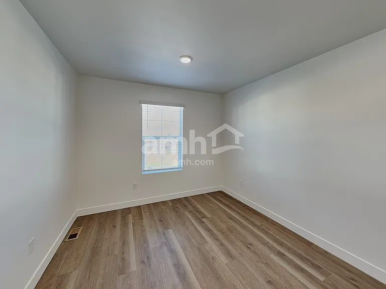 4808 85th Dr NE — Photo 14