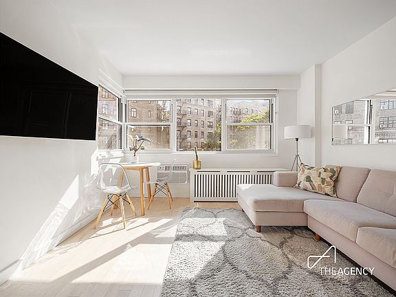 3rd image of 3 Sheridan Sq APT 2K