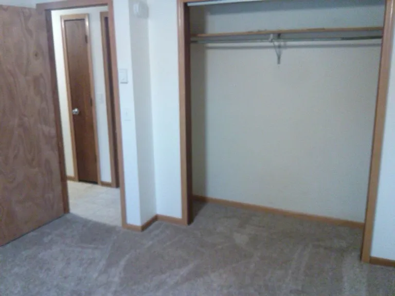 823 Doberman Ct SE — Photo 14