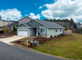 4395 Sequoia Loop, Tillamook, OR 97141