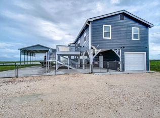 1256 Canal E, Crystal Beach, TX 77650