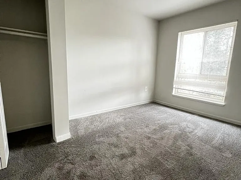 5301 Quincy St — Photo 38