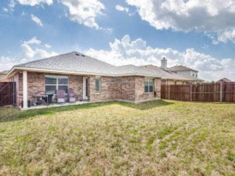 8921 Prairie Dawn Dr — Photo 17