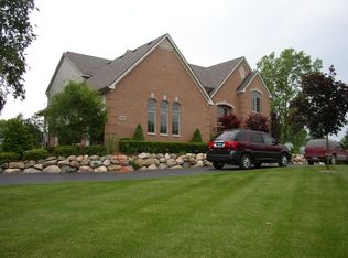 9569 Quail Ridge Run, Brighton, MI 48114