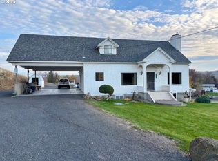 3540 NE King Pl, Pendleton, OR 97801