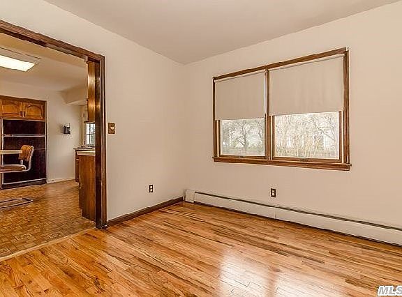 3rd image of 118 N Dunton Ave