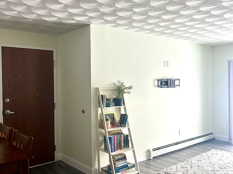 663 Metacom Ave #16 — Photo 9