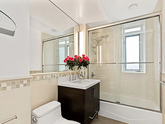5th image of 106 W 116th St APT 11A