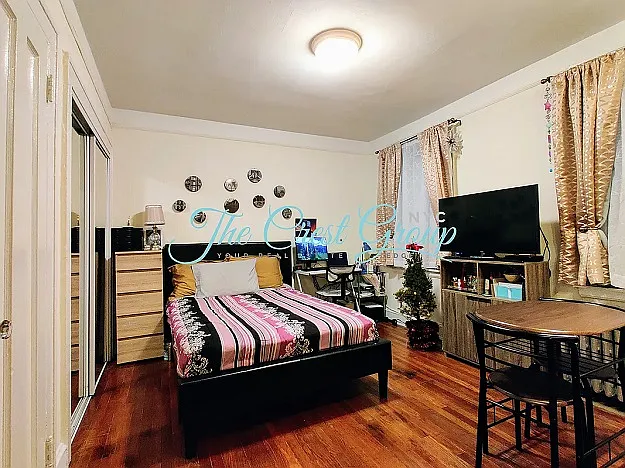 68-43 Burns St #D3 — Photo 2