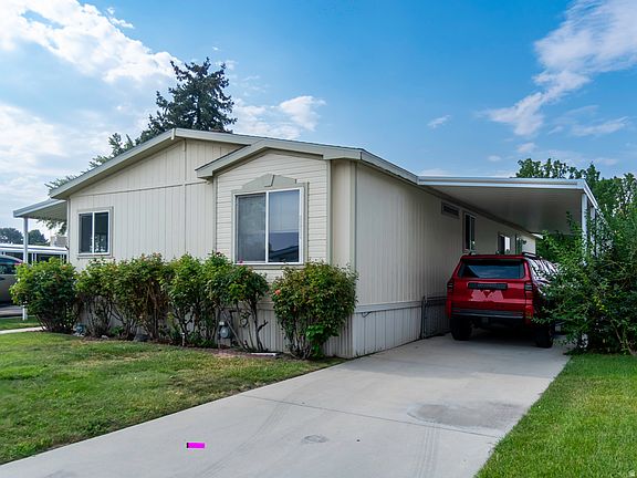 2nd image of 762 W Monte Hermosa Dr #16