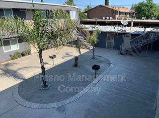 1370 E Bulldog Ln #C, Fresno, CA 93710