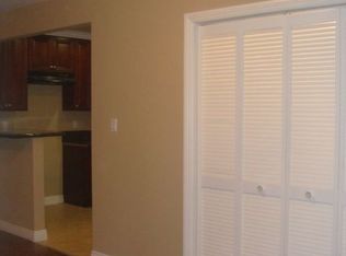 215 25th Ave SW, Altoona, IA 50009