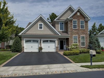 5 Pebble Creek Court, Tinton Falls, NJ, 07724